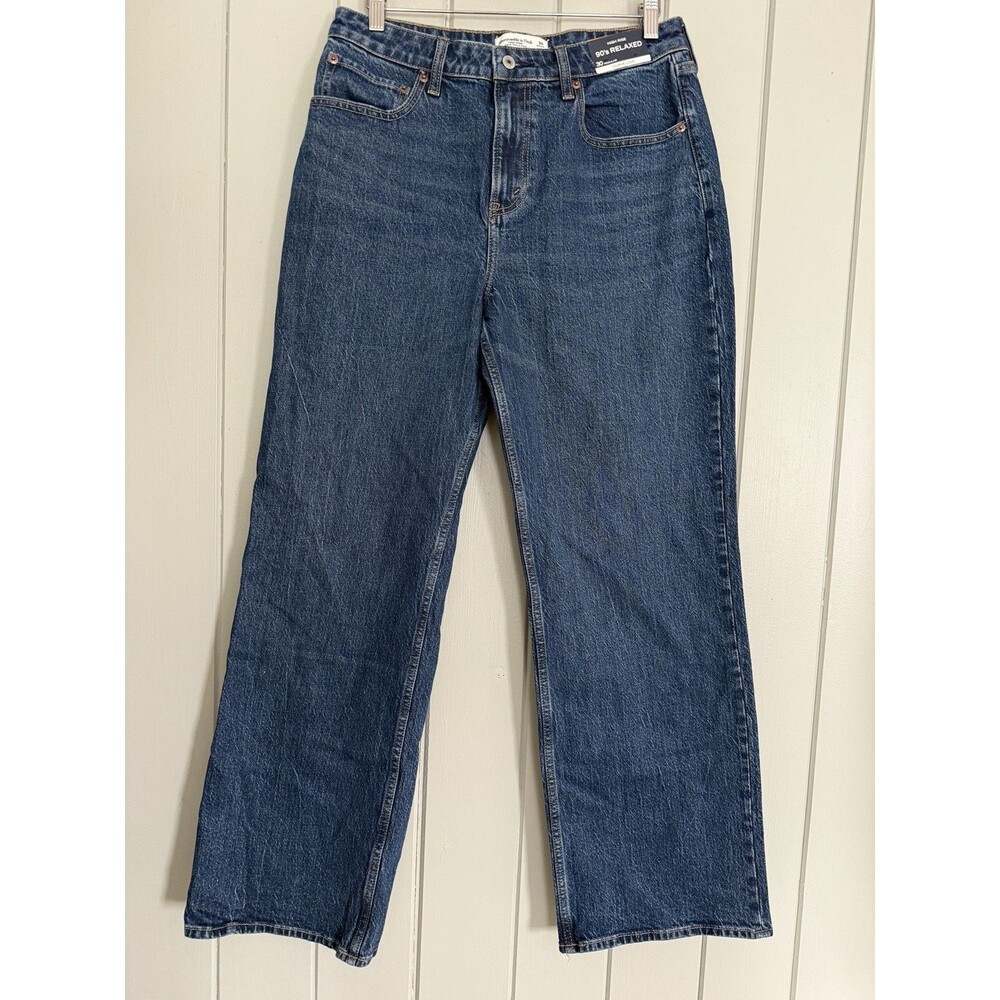 NWT Abercrombie Fitch 90’s Relaxed High Rise Wide Leg Stretch Jeans Reg 30 NEW